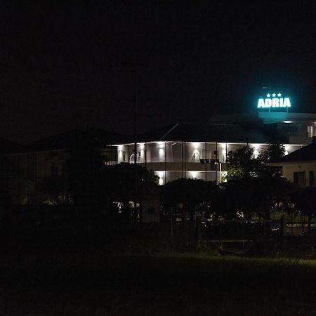 אלבה אדריאטיקה Adria Beach Hotel מראה חיצוני תמונה